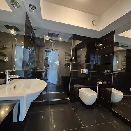 Krawiecka Trzy Zero Dwa